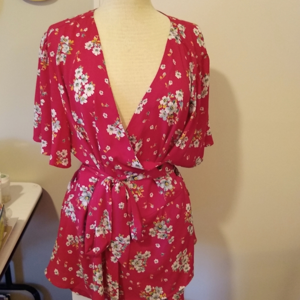 True wrap blouse in pink with floral from Loft Plus